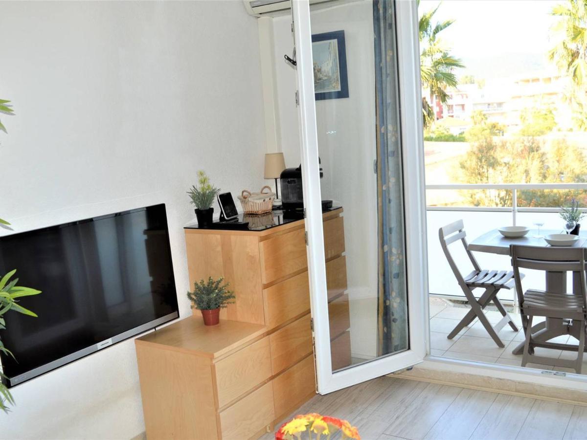Studio Renove Climatise, 3 Couchages, Proche Port Et Casino A Cavalaire-Sur-Mer - Fr-1-226B-98 Kültér fotó